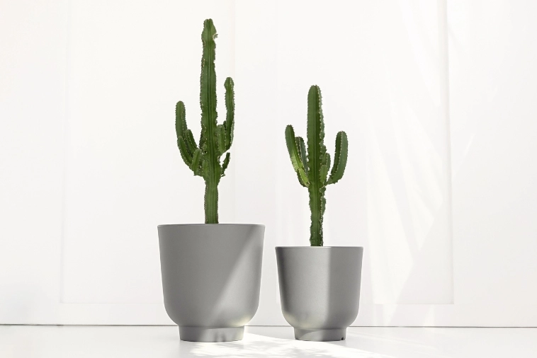 Nowoczesne niskie donice na kwiaty ozdobne Stevio